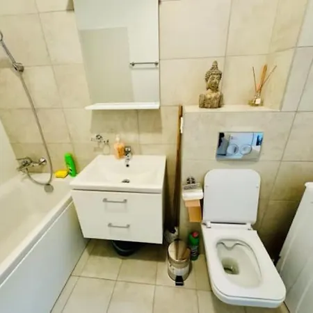 Joy City Vivalia V6a-50 Apartment
