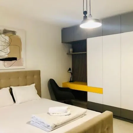 Joy City Vivalia V6a-50 Apartment *